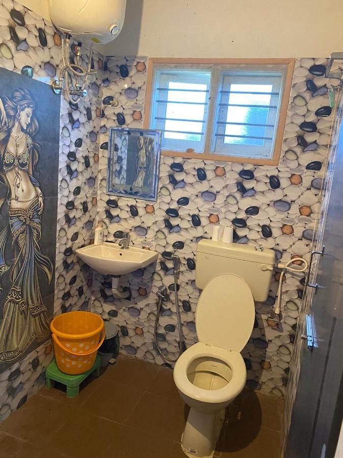 Trippr Chikkamagaluru Vandrarhem Chikmagalūr Exteriör bild
